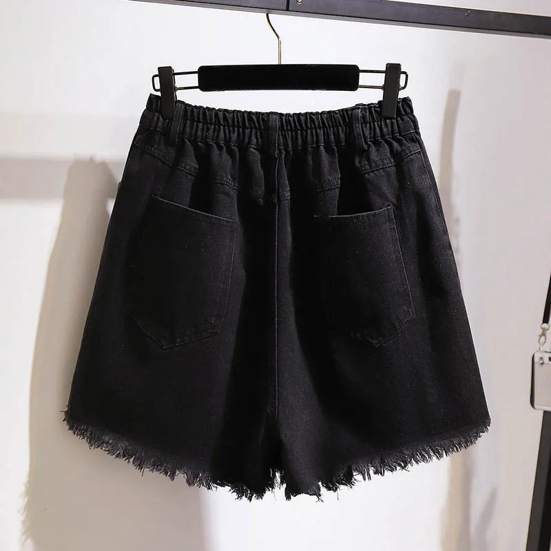 Inclusive Comfort: Extended Size Shorts
