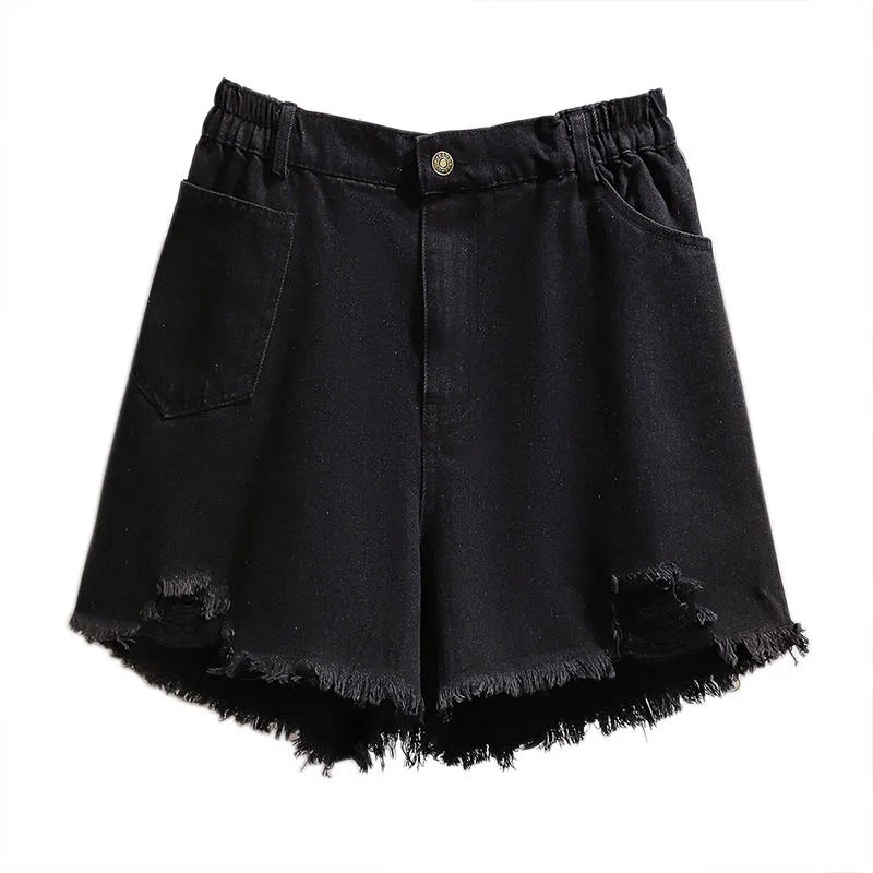 Inclusive Comfort: Extended Size Shorts