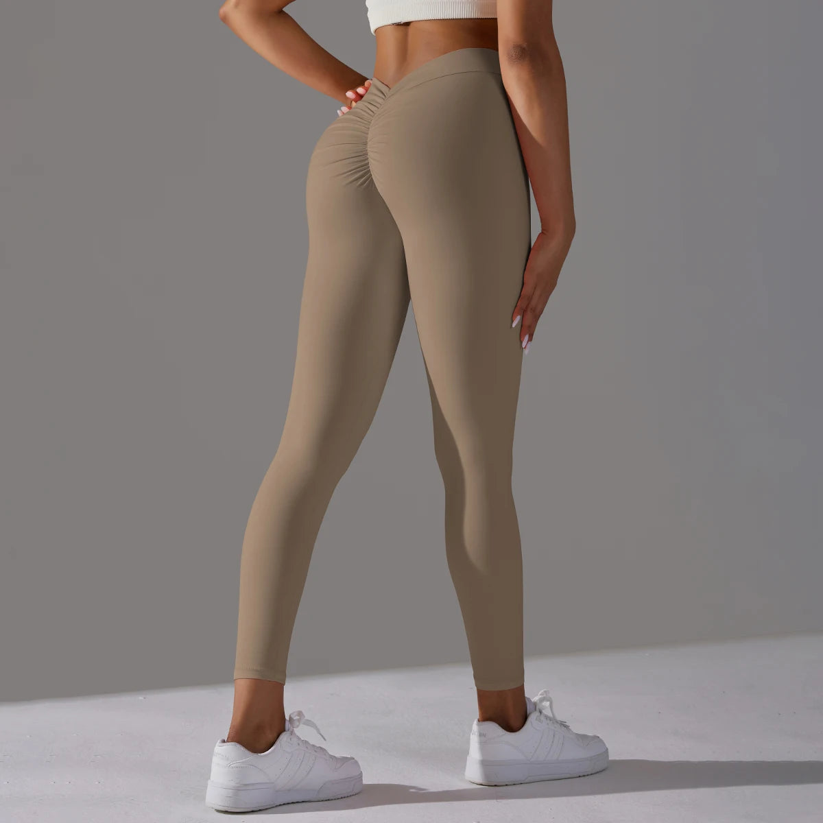 Gym Leggings: Enhance Your Workout Style