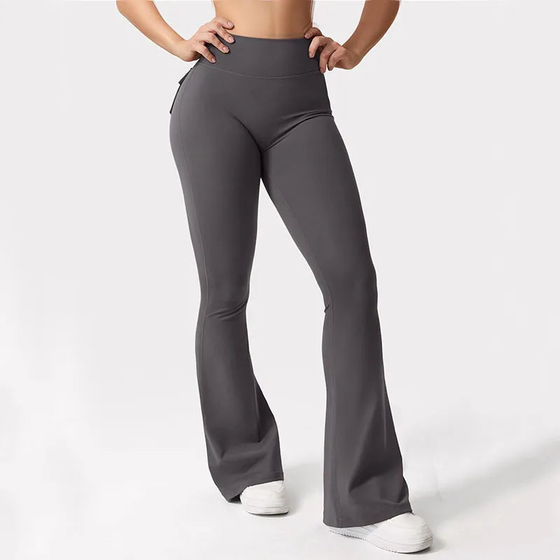 Yoga Workwear: Pockets and Style for Every Pose