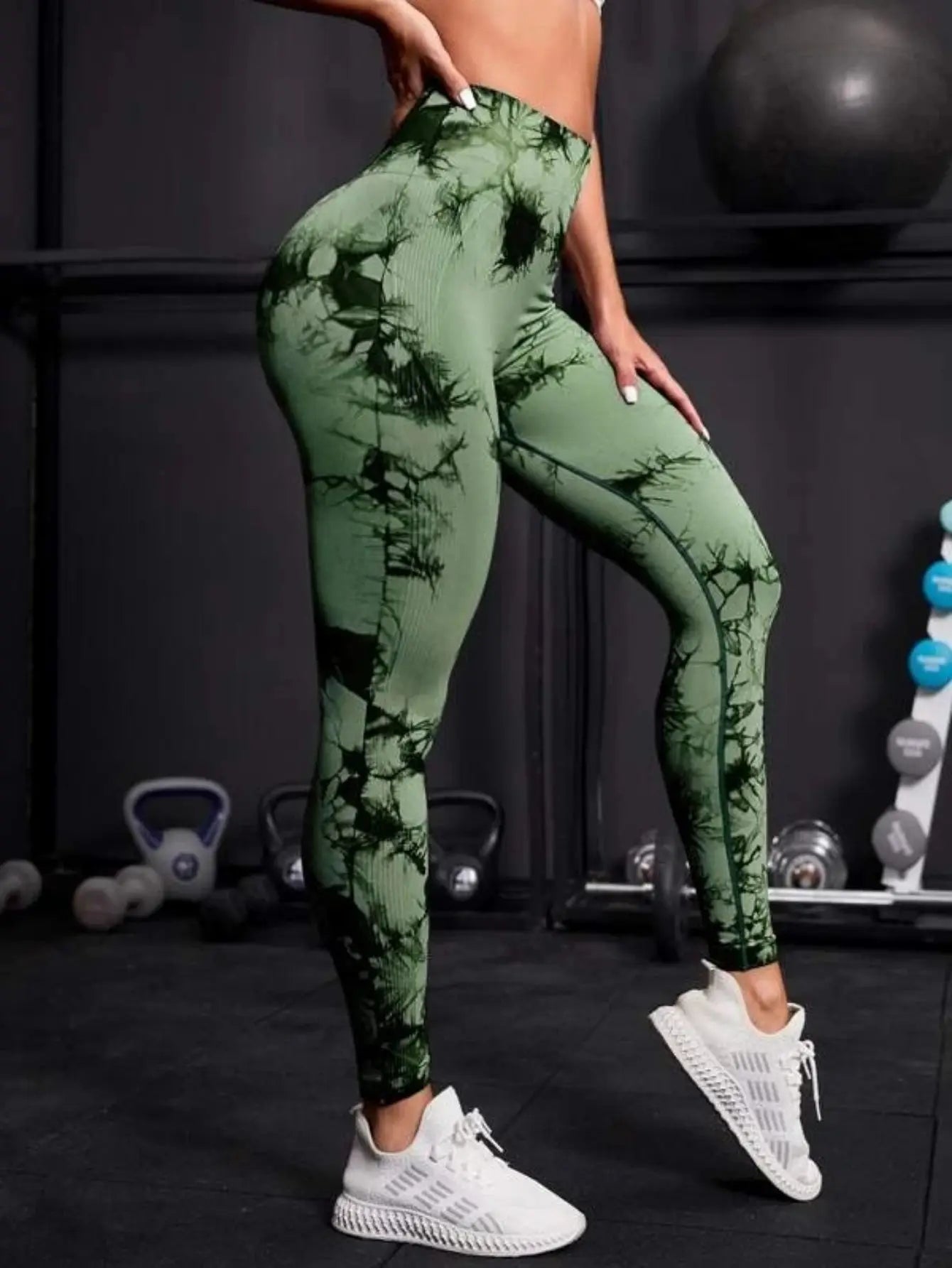 High Waist Tights: Elastic Comfort for Every Workout