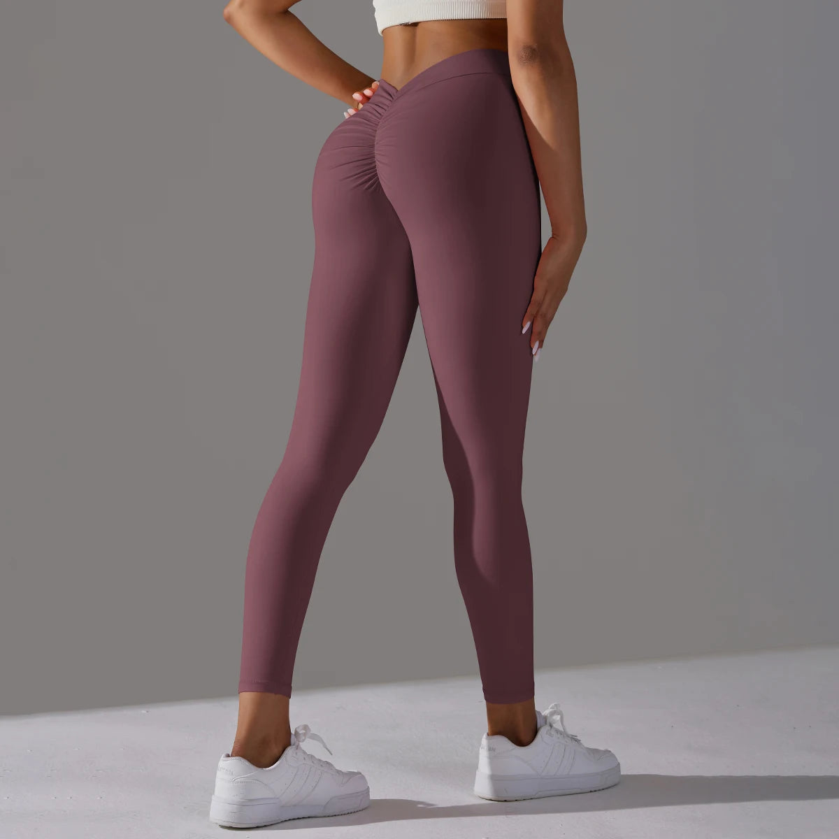 Gym Leggings: Enhance Your Workout Style