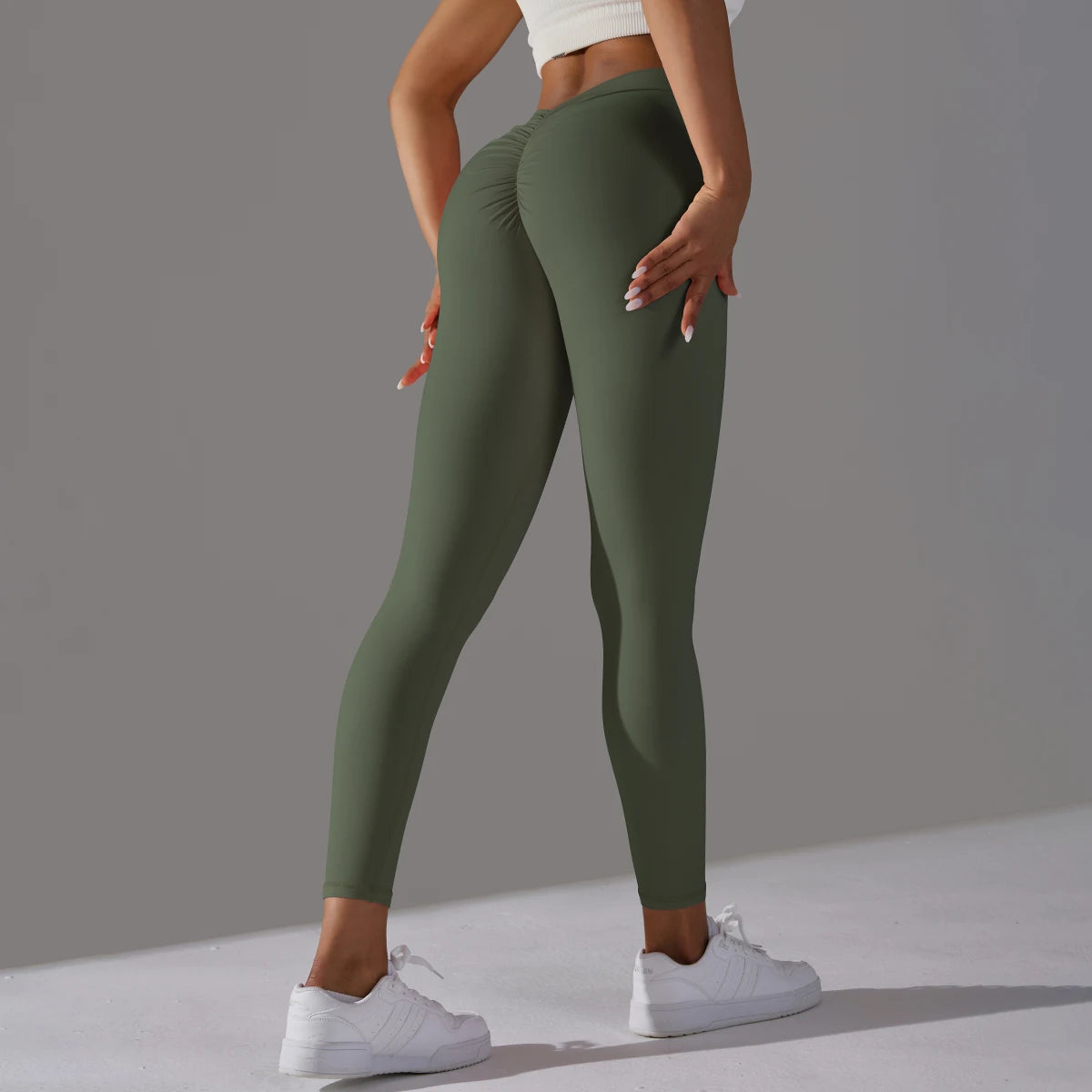 Gym Leggings: Enhance Your Workout Style