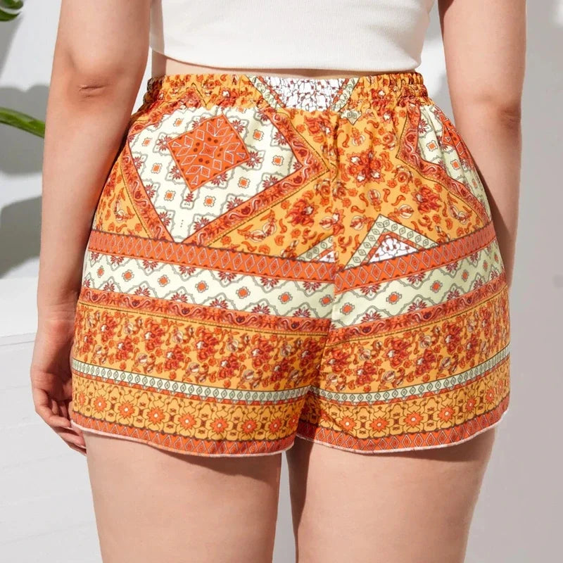 Relaxed Elegance: Plus Size Floral Styles