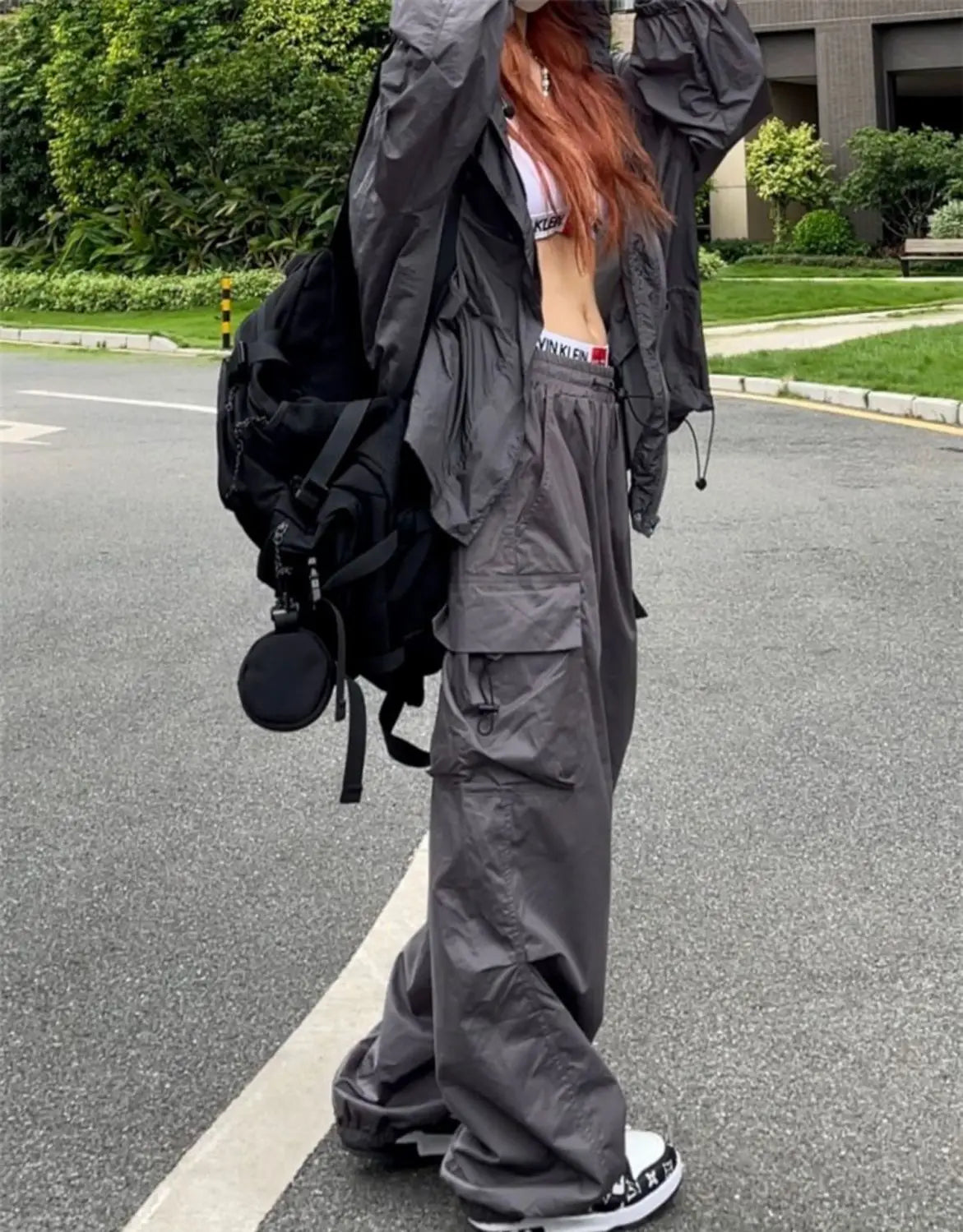 Streetwear Cargo: Parachute Style with Hippie Charm