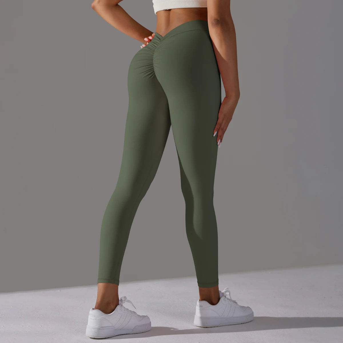 Gym Leggings: Enhance Your Workout Style