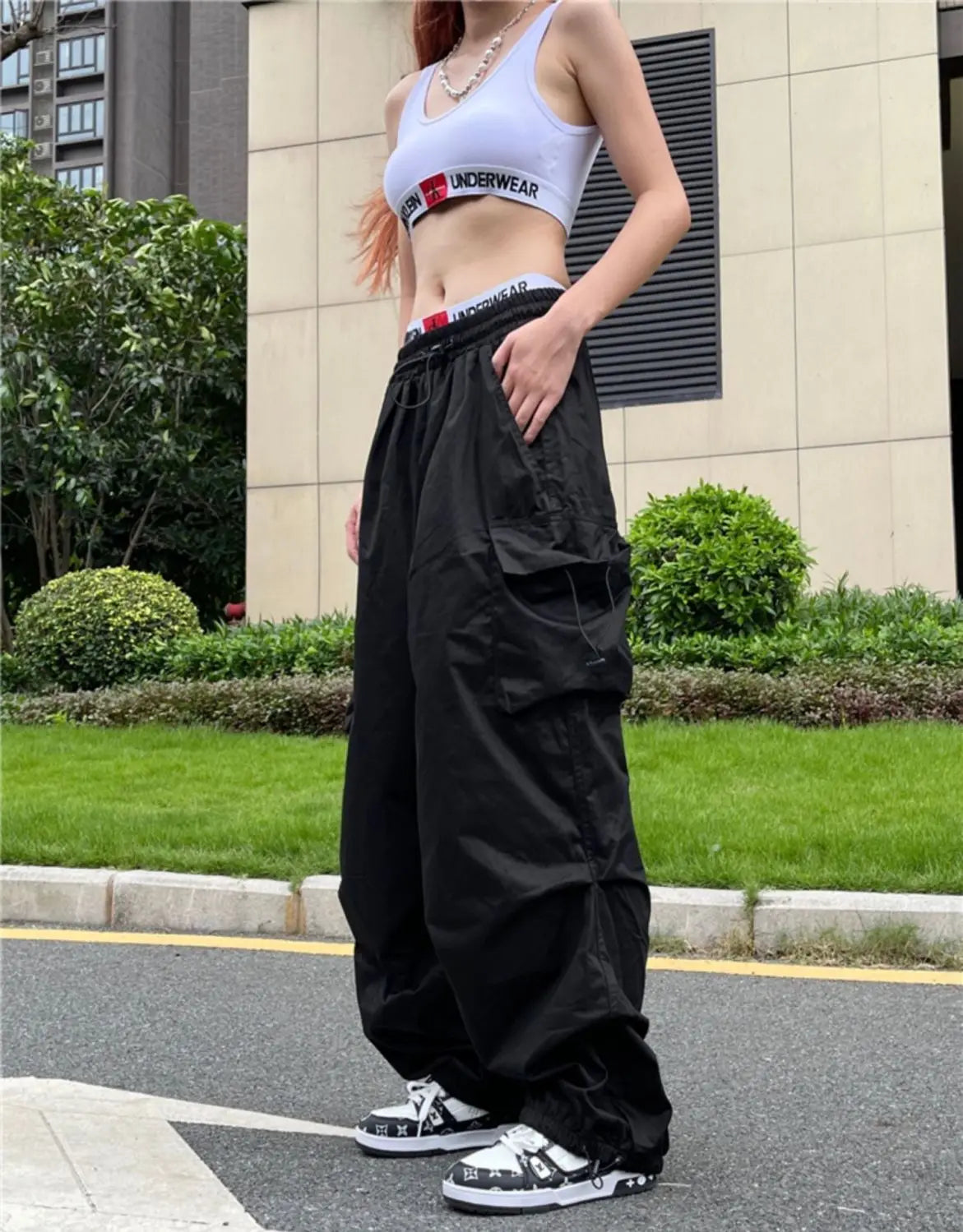 Streetwear Cargo: Parachute Style with Hippie Charm