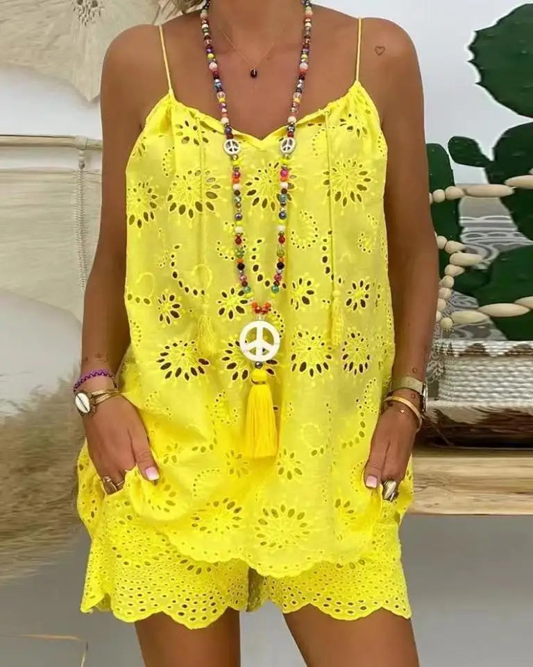 Two-Piece Outfit: Casual Chic with a Stylish Edge
