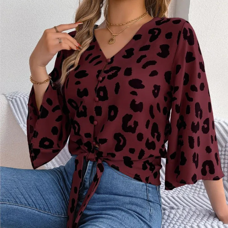 Femme Moderne: Leopard Print Elegance