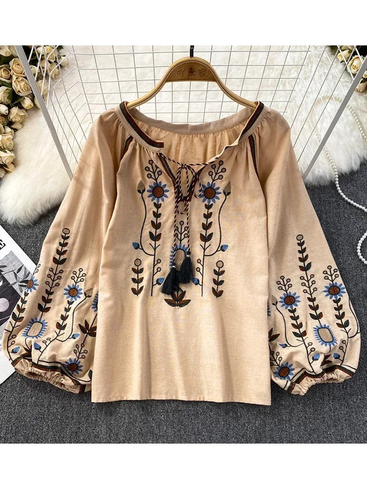 Indy Casual Blouse: Round Neck with Retro Flair
