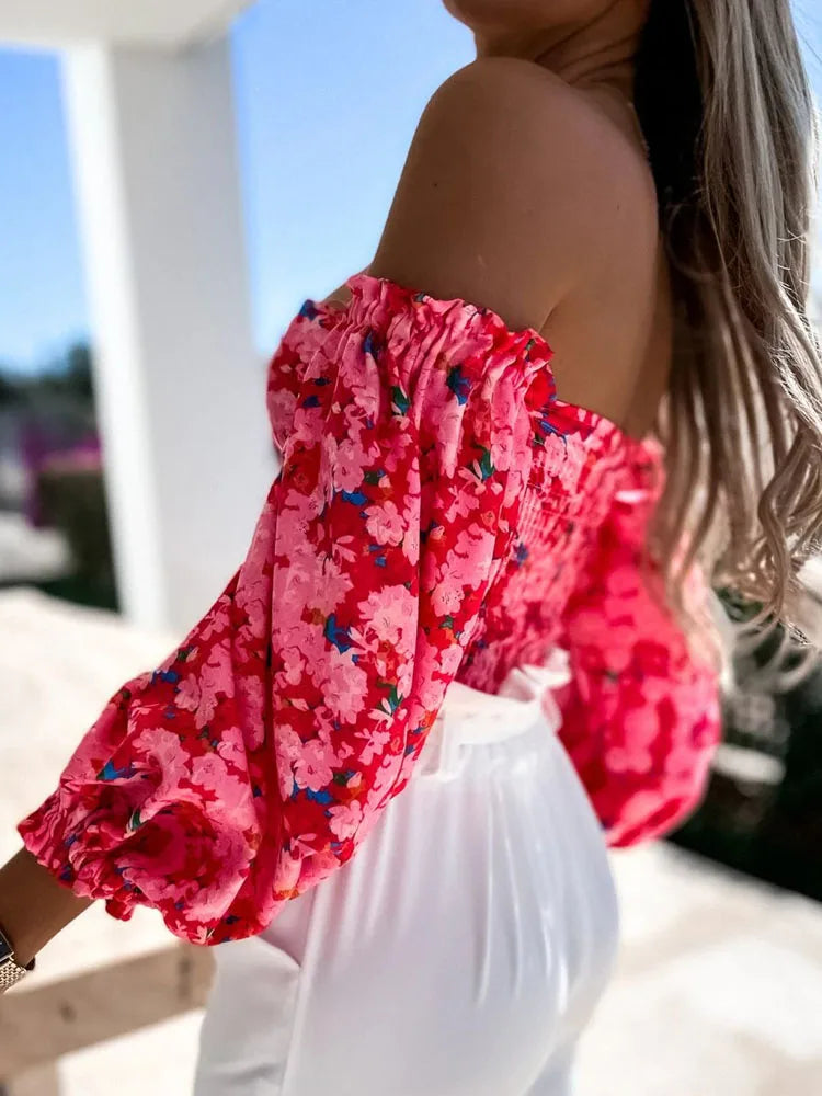 Casual Top: Floral Flair for a Stylish Summer