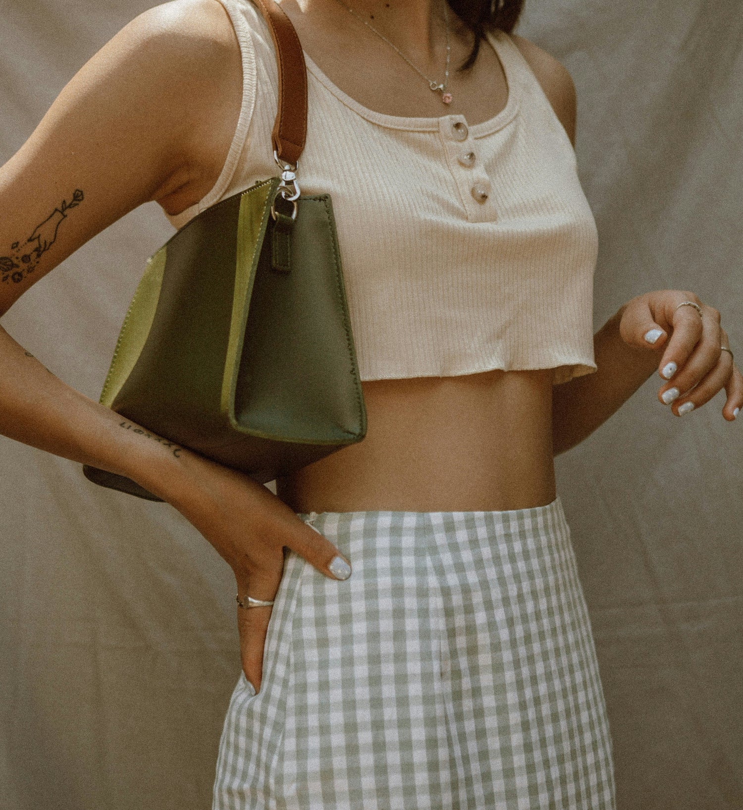 Tops & Blouses