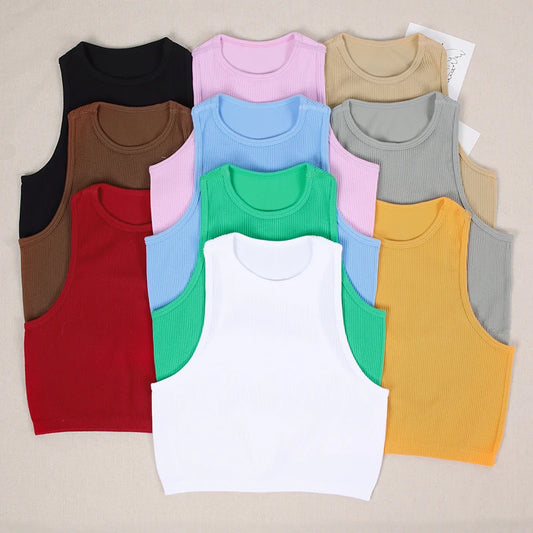 Athletic Glamour: Seamless Tank Styles