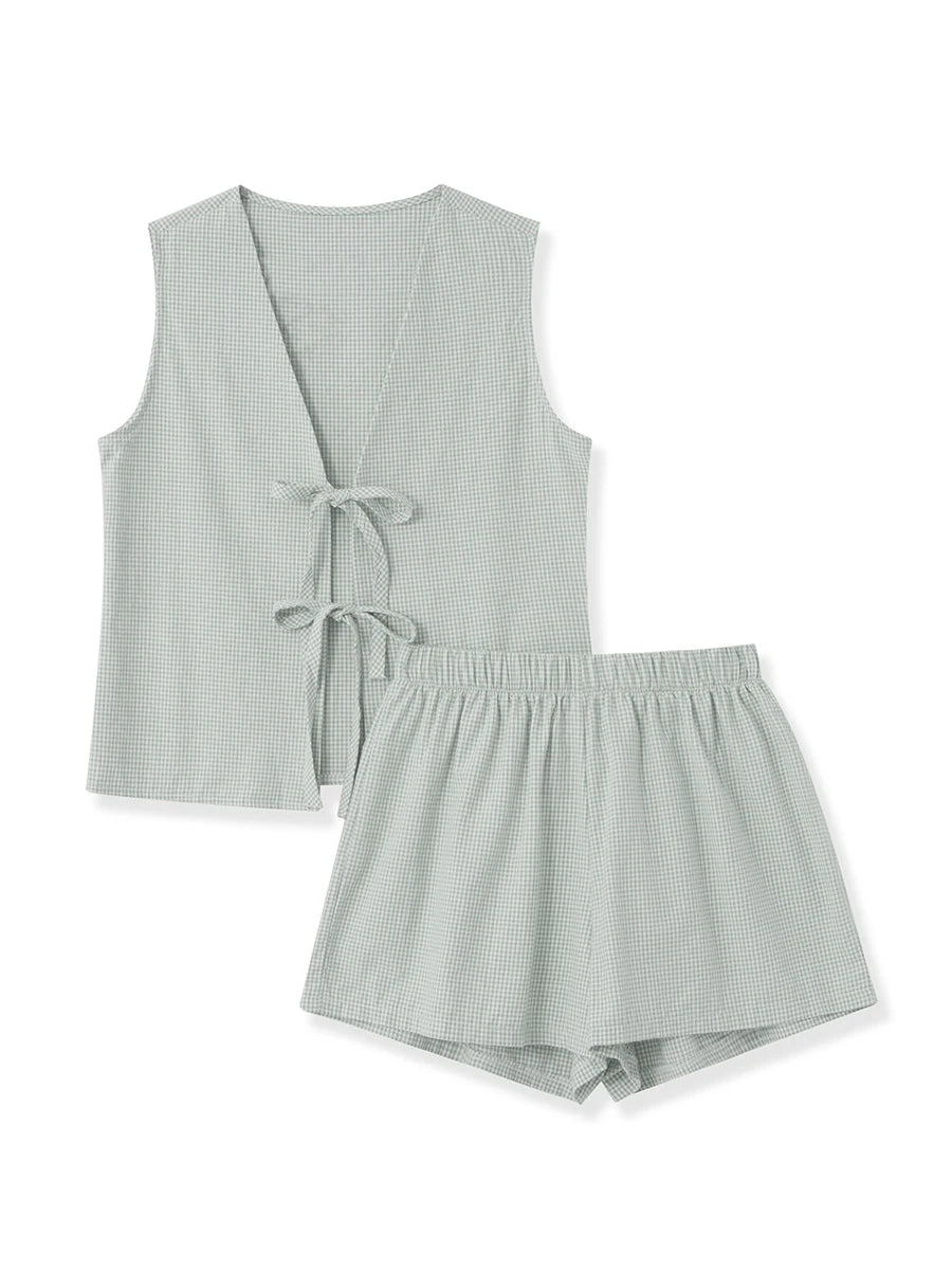 Casual Plaid Duo: Lacing Tank and Elastic Shorts