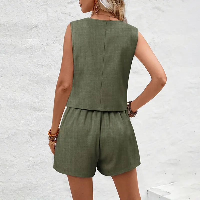 Casual Two-Piece: Sleeveless Elegance for the Modern Lady