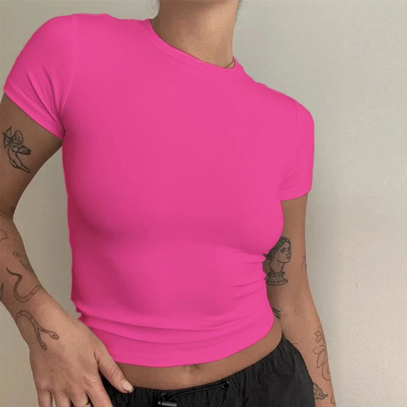 Sporty O-Neck Tee: Y2K Inspired Design