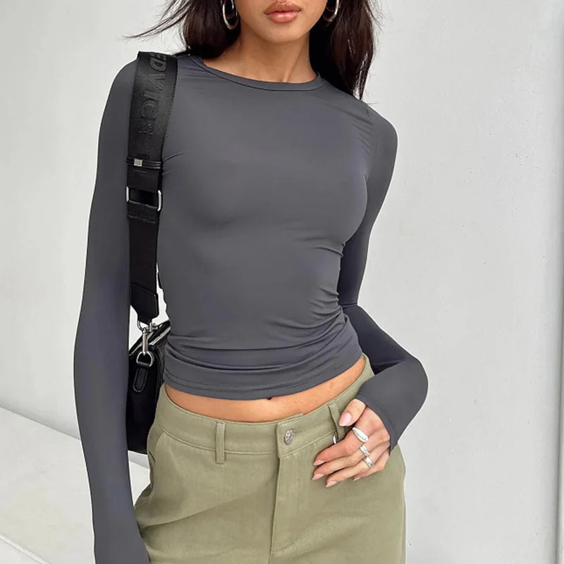 Streetwear Pullover: Solid Color for Everyday Chic