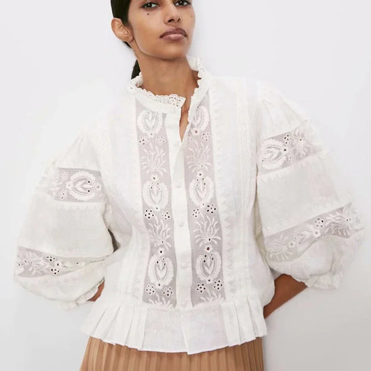 Embroidered Lace Top: Boho Chic for Sunny Days