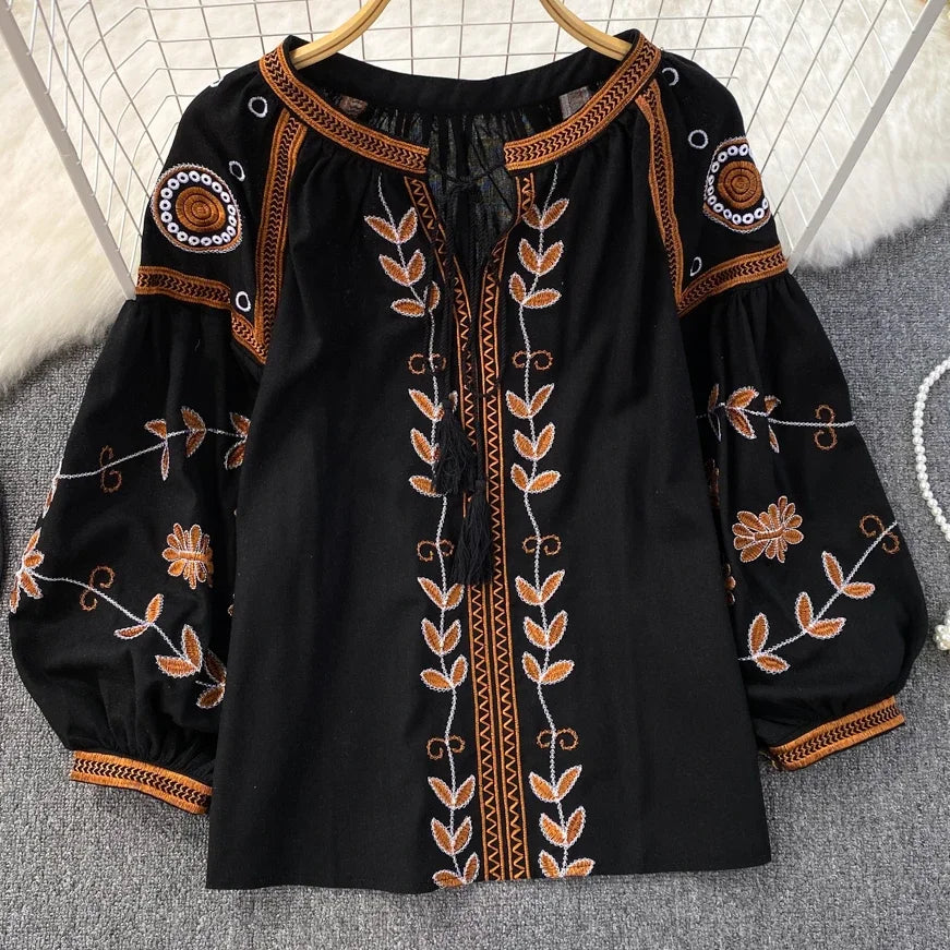 Casual Blouse: Long Sleeve Chic for a Relaxed Look